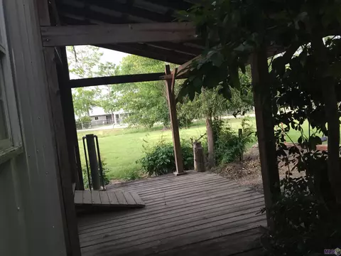 20230 Patricia St, Springfield, LA 70462 photo 8