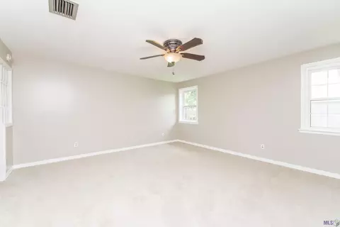 616 Chambertin Dr, Kenner, LA 70065 photo 25