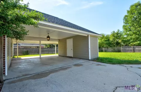 13476 Prairie Ln, Walker, LA 70785 photo 4