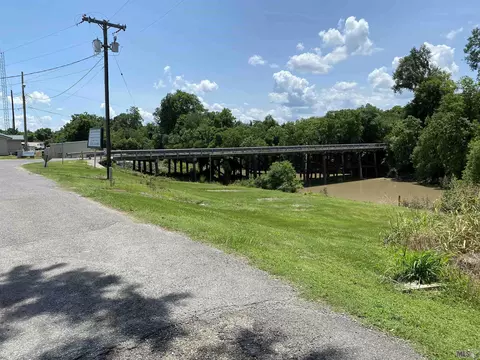 lot B Bayou Rd, Livonia, LA 70755