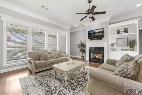 13327 Williamsburg Dr, Walker, LA 70785 photo 2