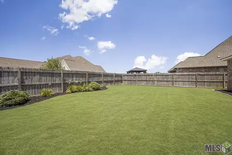 13327 Williamsburg Dr, Walker, LA 70785 photo 15