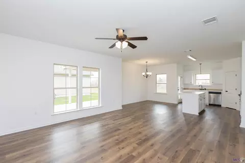 3382 Red Hat Rd, Brusly, LA 70719 photo 8