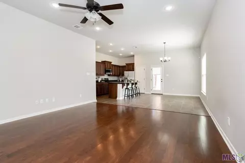 4392 Olivia Dr, Addis, LA 70710 photo 5