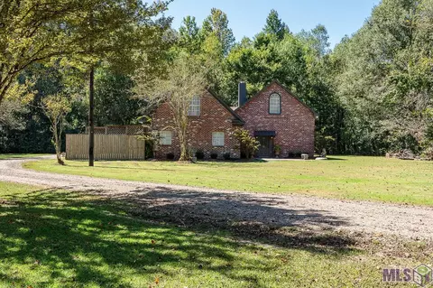 12296 Pendarvis Ln, Walker, LA 70785