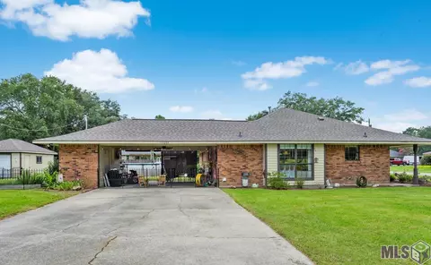 13086 Rebecca Dr, Walker, LA 70785 photo 2