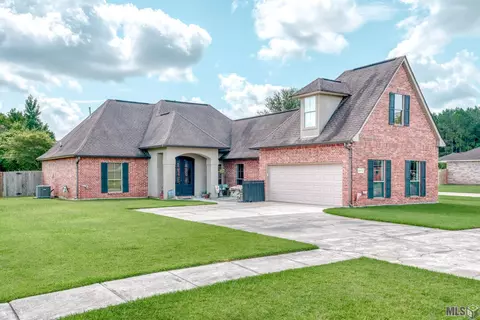 34172 Garnet Lake Dr, Walker, LA 70785 photo 2