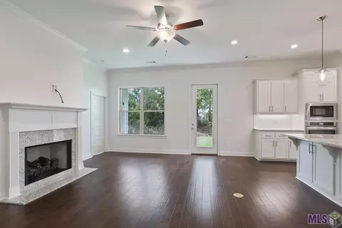 5114 Black River Rd, Darrow, LA 70725 photo 6