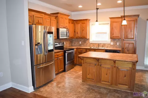 20114 Gardens Ct, Walker, LA 70785 photo 3