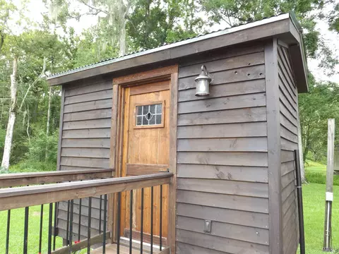18572 River Bend Rd, Maurepas, LA 70449 photo 6