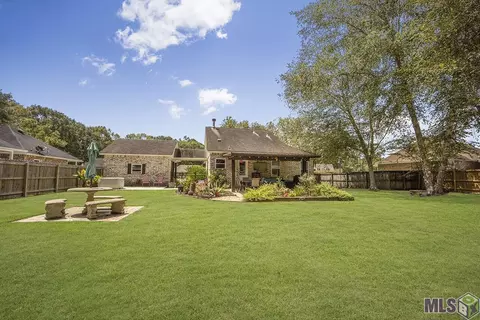12599 Ina Dr, Walker, LA 70785 photo 16