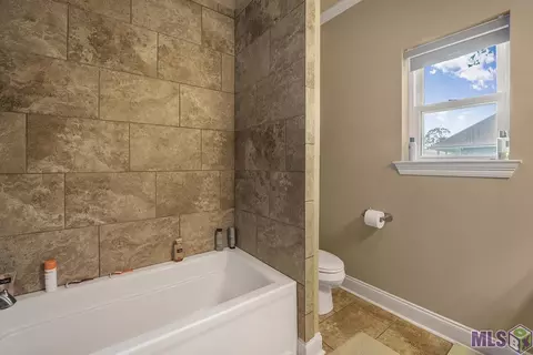 12599 Ina Dr, Walker, LA 70785 photo 10