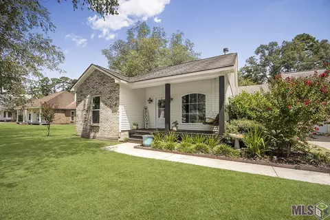 12599 Ina Dr, Walker, LA 70785 photo 2