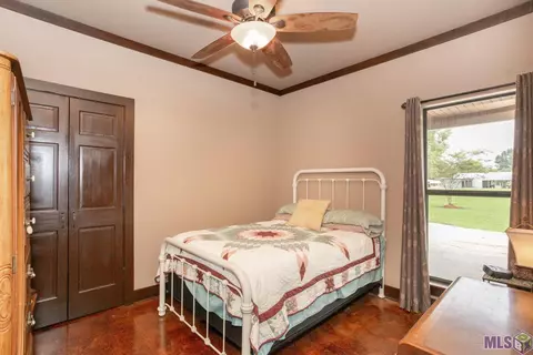 31933 Butch Bennett Rd, Walker, LA 70785 photo 12