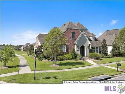 1500 Berwick Bnd, Zachary, LA 70791