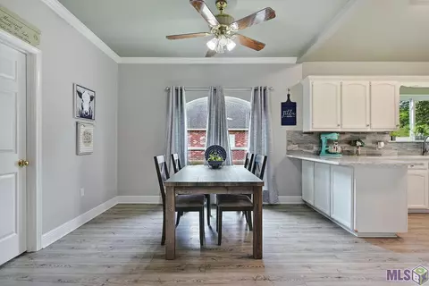 30130 Oak Shadow Dr, Walker, LA 70785 photo 5