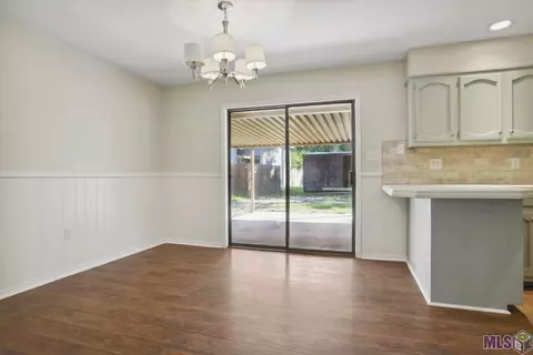 31469 River Pines Dr, Springfield, LA 70462 photo 11