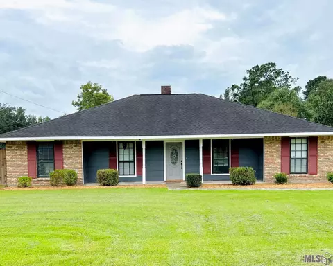 13360 Galloway Garden Rd, Walker, LA 70785 photo 1
