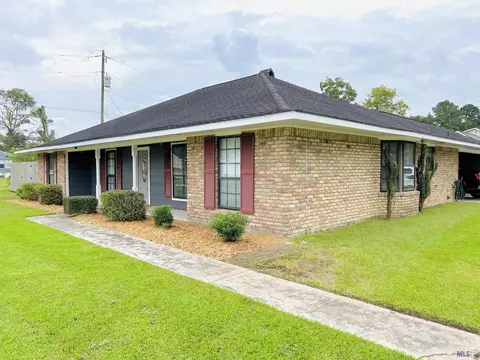 13360 Galloway Garden Rd, Walker, LA 70785 photo 2