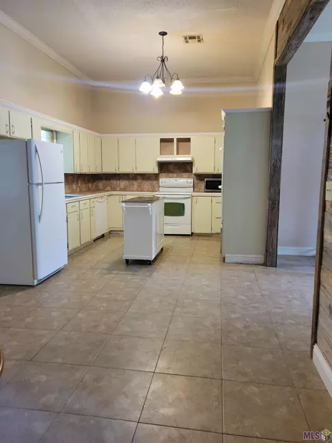 30097 Huff Chapel Rd, Springfield, LA 70462 photo 6