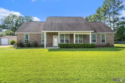 28270 Luke Ln, Walker, LA 70785 photo 2