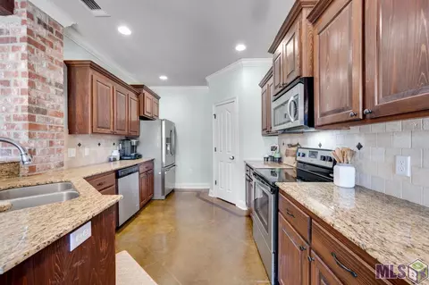 14985 Cross Gate Dr, Walker, LA 70785 photo 5