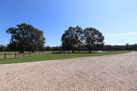 17176 Charlton Rd, Baker, LA 70714 photo 36