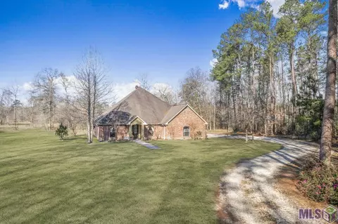 32685 Weiss Rd, Walker, LA 70785 photo 1