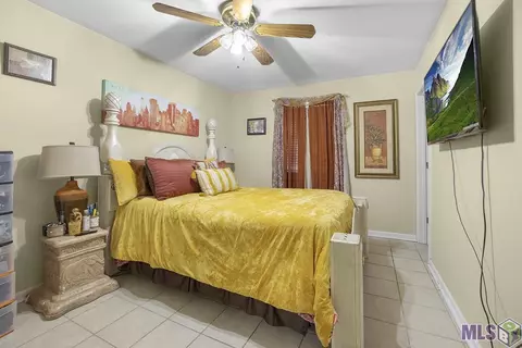 410 Sinbad St, Baker, LA 70714 photo 6