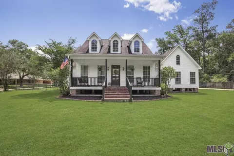 7533 Pine Bluff Rd, Denham Springs, LA 70726