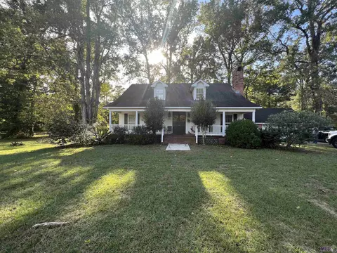 10150 Church St, Maringouin, LA 70757