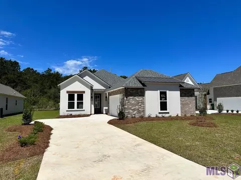 5073 Scotts Bayou Ln, Madisonville, LA 70447