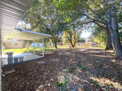 2511 Mchugh Rd, Baker, LA 70714 photo 9