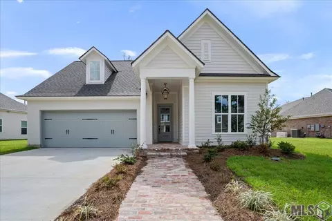 13175 Elissa Ln, Baton Rouge, LA 70818