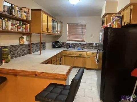 2602 Mchugh Rd, Baker, LA 70714 photo 2