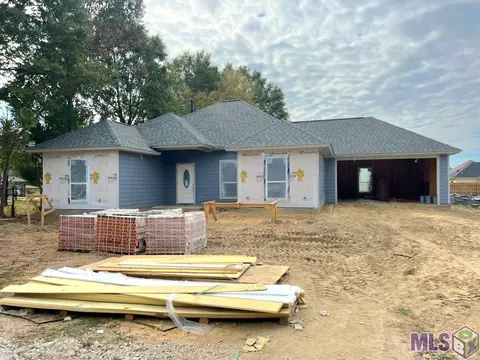 5304 Lavey Ln, Baker, LA 70714 photo 1