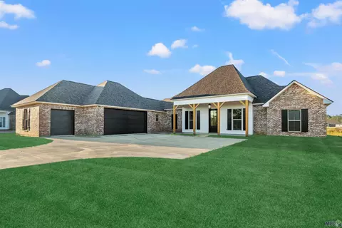31831 Redrick Dr, Walker, LA 70785 photo 1