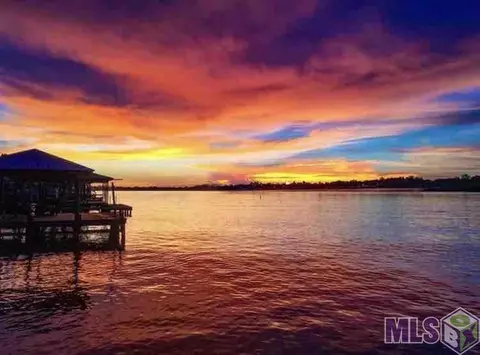 10087 Island Rd, Ventress, LA 70783