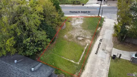 1327 Sennette St, Baton Rouge, LA 70802