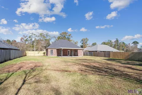 13304 Arnold Rd, Walker, LA 70785 photo 3
