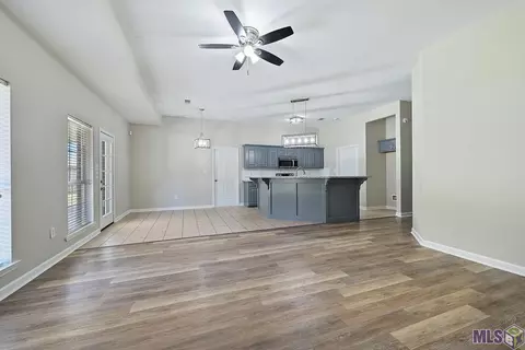 13304 Arnold Rd, Walker, LA 70785 photo 5