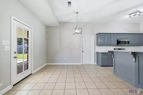 13304 Arnold Rd, Walker, LA 70785 photo 8