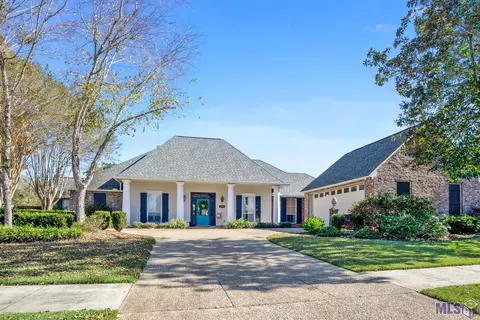 5003 Shenandoah Lane Pl, Baton Rouge, LA 70817
