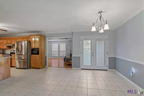 33852 Nancy Dr, Walker, LA 70785 photo 6