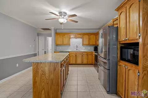 33852 Nancy Dr, Walker, LA 70785 photo 4