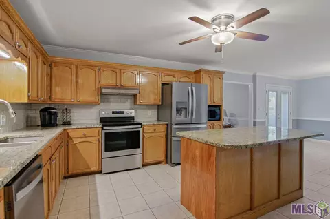 33852 Nancy Dr, Walker, LA 70785 photo 5