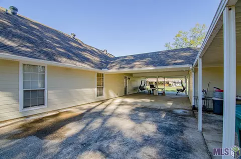 33852 Nancy Dr, Walker, LA 70785 photo 17
