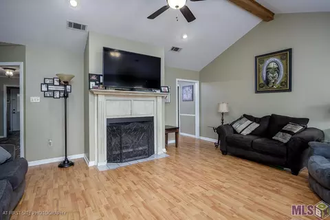 15315 Glenn Ave, Pride, LA 70770 photo 4