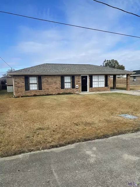 225 Jean Ellen Ave, Houma, LA 70363