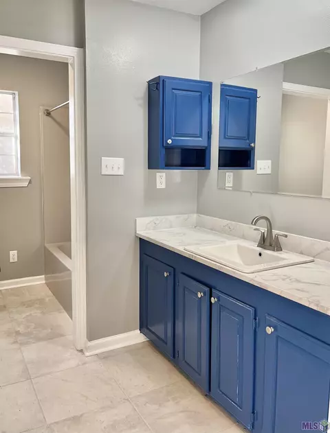 9266 Florida Blvd, Walker, LA 70785 photo 10